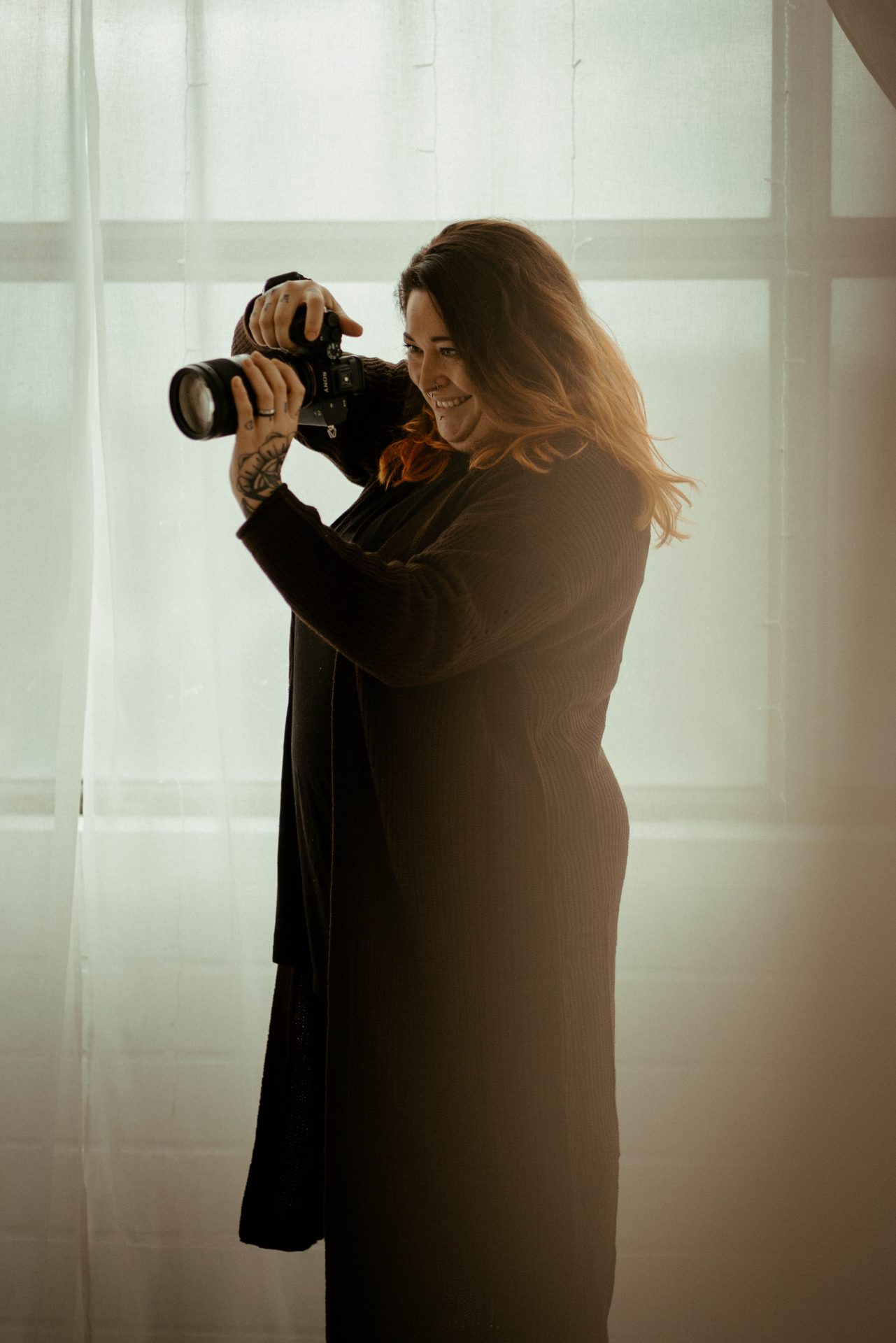 Lena beim fotografieren eines Shootings